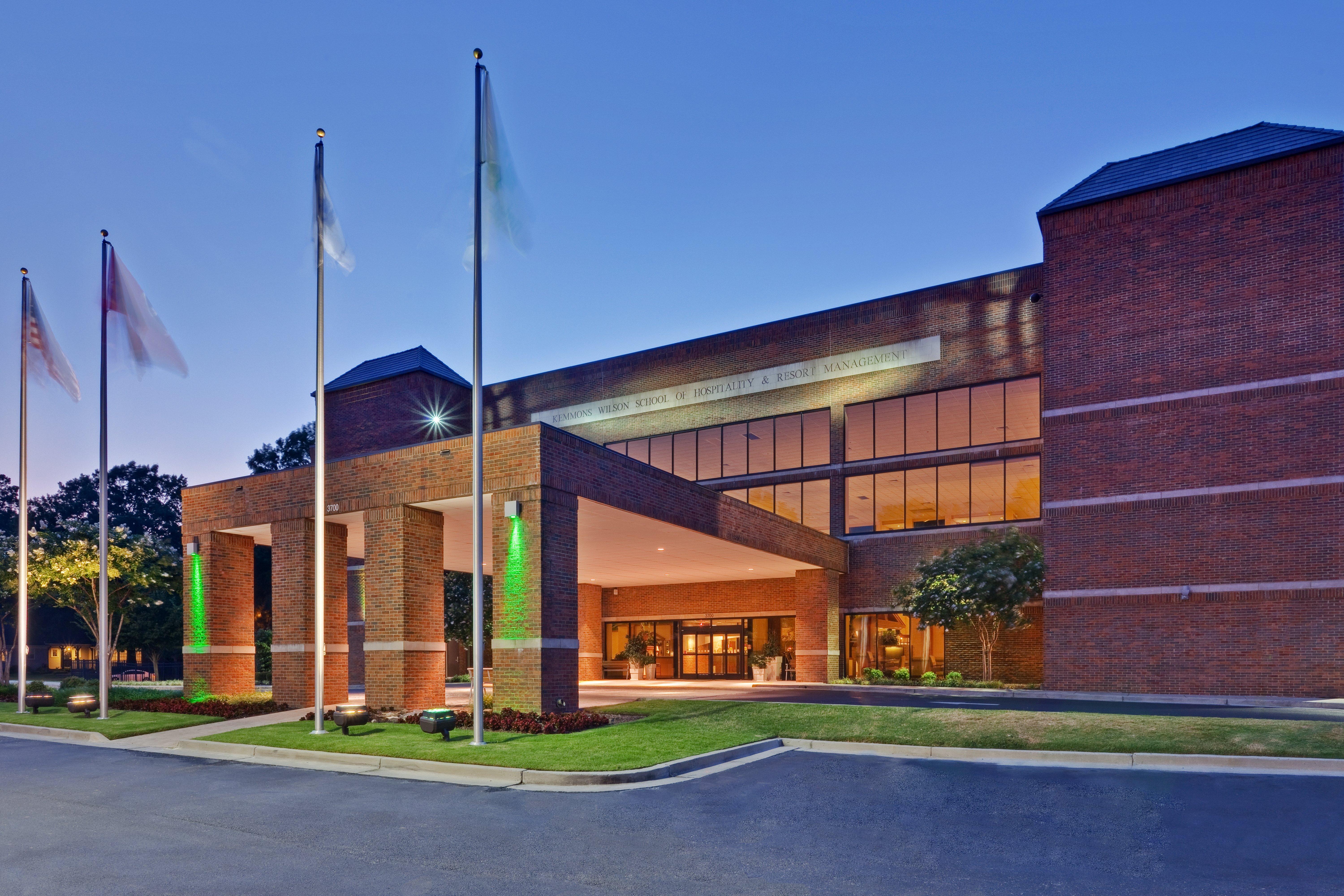 Holiday Inn Memphis-University Of Memphis By Ihg Eksteriør billede
