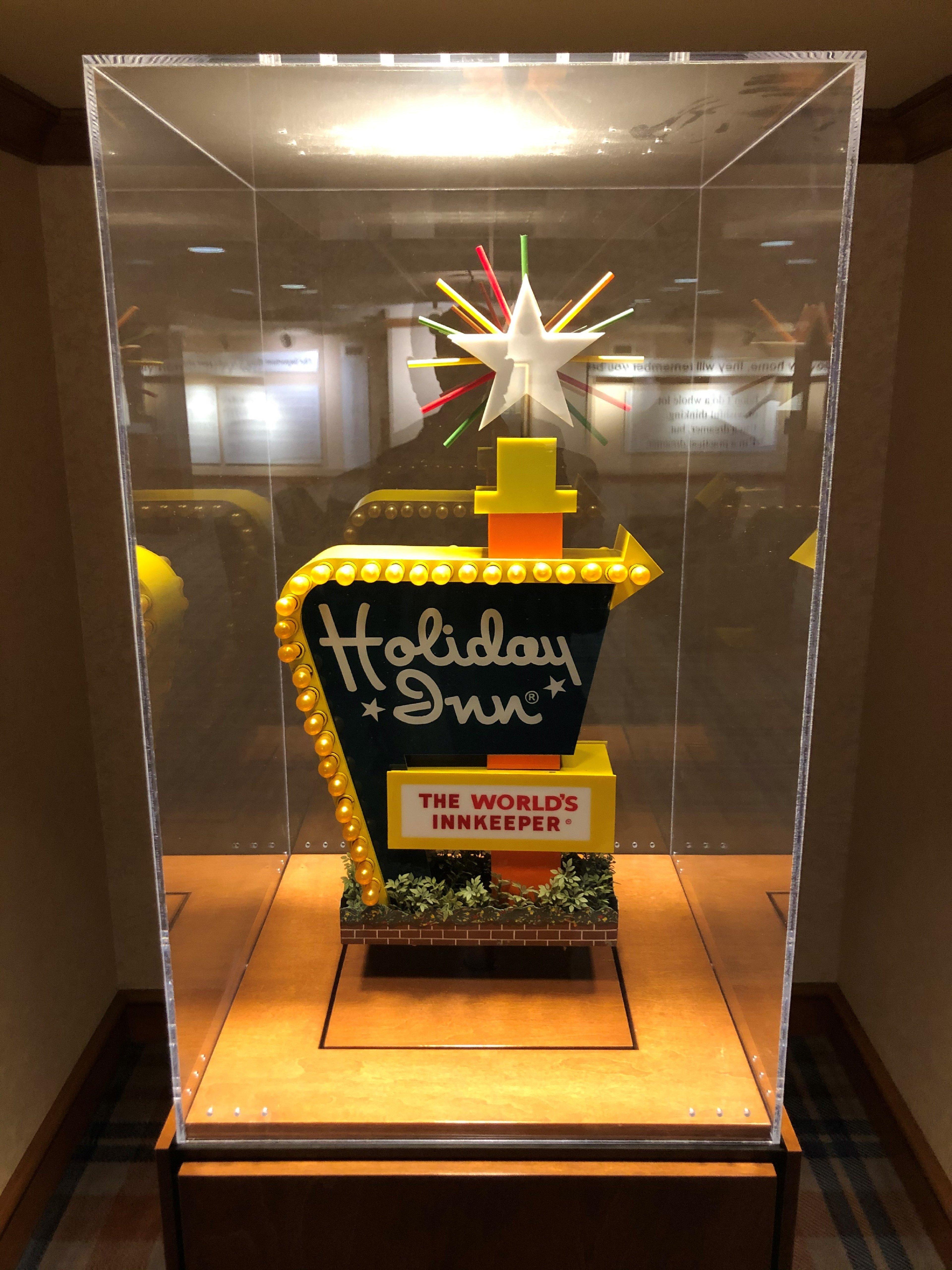 Holiday Inn Memphis-University Of Memphis By Ihg Eksteriør billede