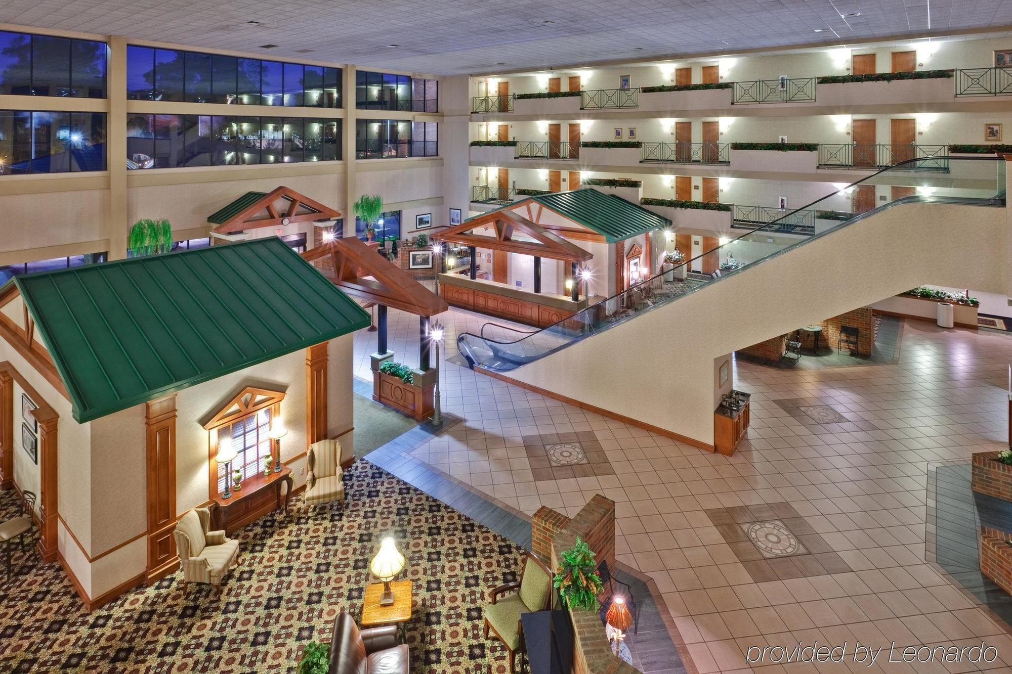 Holiday Inn Memphis-University Of Memphis By Ihg Eksteriør billede